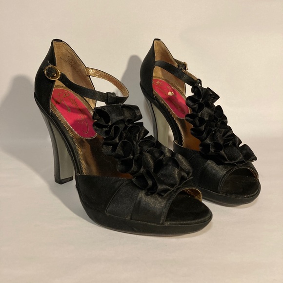 Poetic License pumps, size 8 - Picture 2 of 9